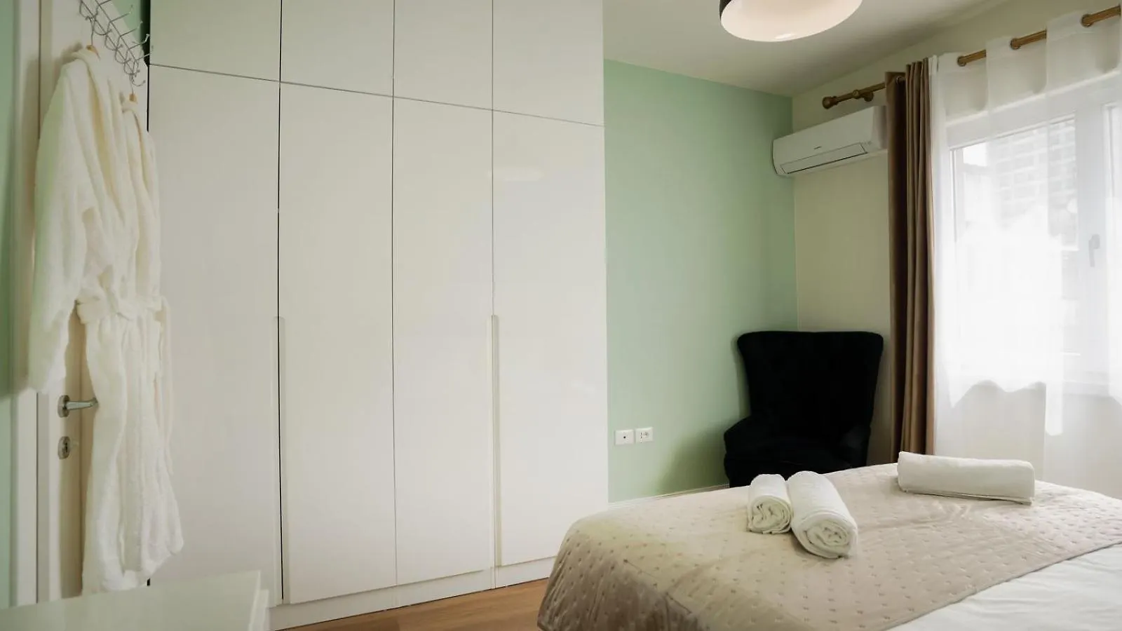 Luxury Apartment At Airalbania And Near Blloku Tirana 0*,  Albania